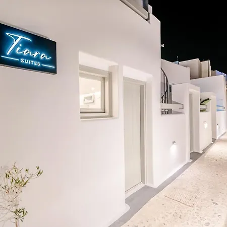 Tiara Santorini Fíra