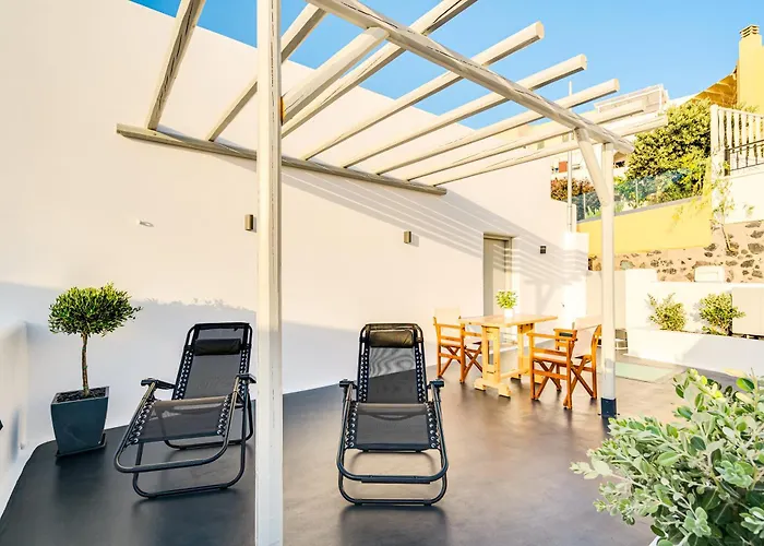 Tiara Santorini 公寓 费拉