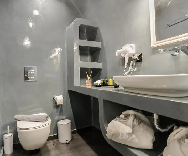 Tiara - Cycladic & Cave Apartament Fira (Santorini)