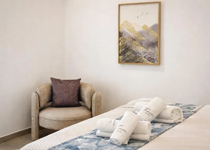 Tiara - Cycladic & Cave