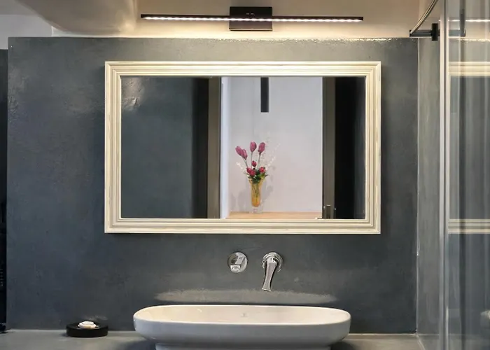 Tiara - Cycladic & Cave Apartament